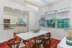 Building Photo - 502 Loretto Ave