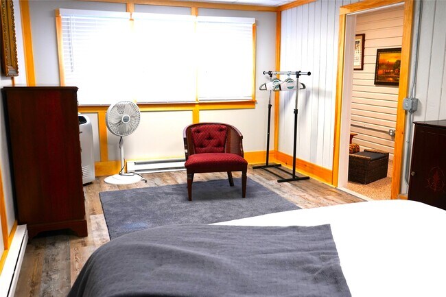 Building Photo - 54 Central Ave