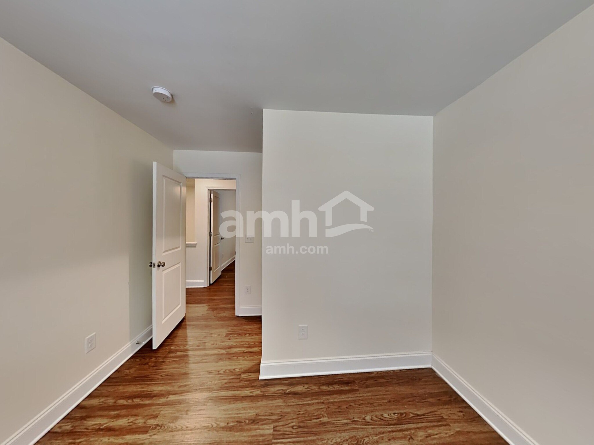 Building Photo - 124 Cobblestone Dr