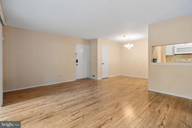 Building Photo - 501 Lindsey Ct