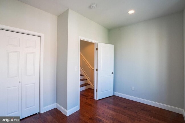 Building Photo - 2340 Greenwich St