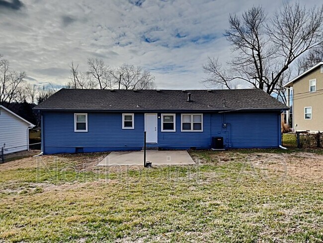 Building Photo - 16500 E 33 St S