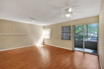 Building Photo - 2871 N Oakland Forest Dr