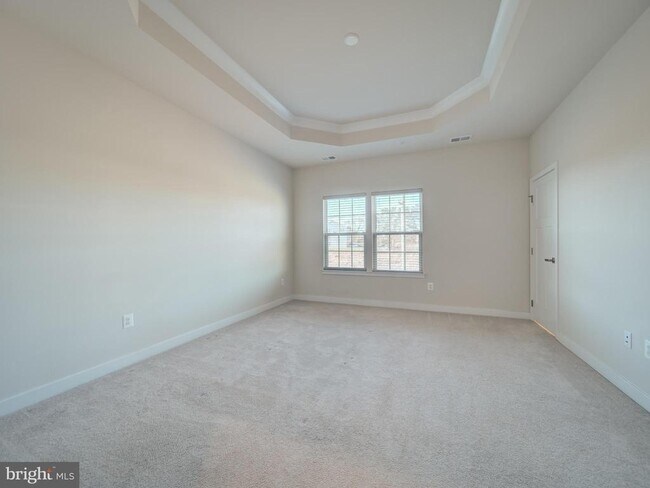 Building Photo - 9502 Autumn Berry Pl