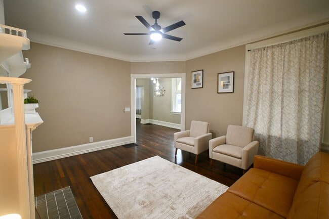 Building Photo - 2369 Park Ave