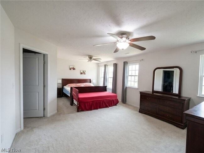 Building Photo - 4509 Millbrook Way