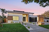 Building Photo - Riverside Way - A Masterpiece of Modern Lu...