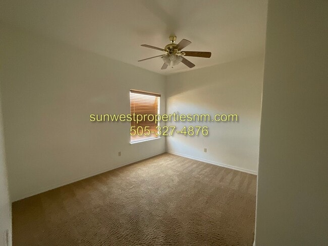 Building Photo - 3 Bedroom, 2 Bathroom Condo with 2 Car Gar...