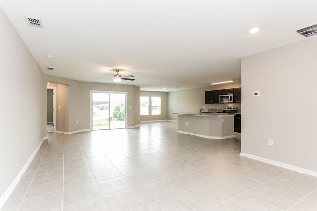 Building Photo - 9155 Joannes way