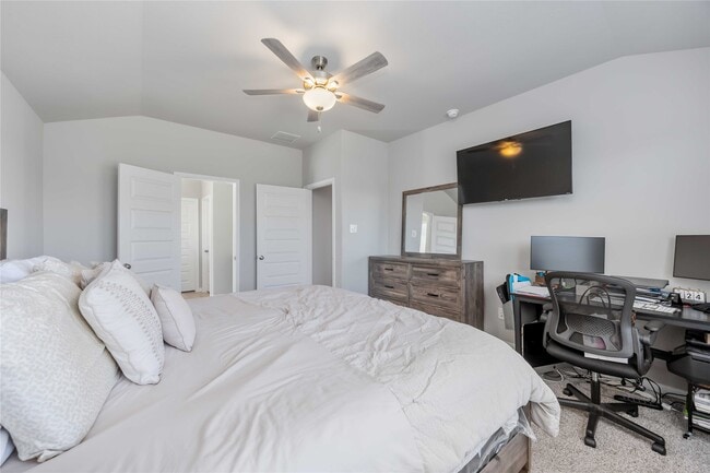 Building Photo - 6915 Ventura Dr