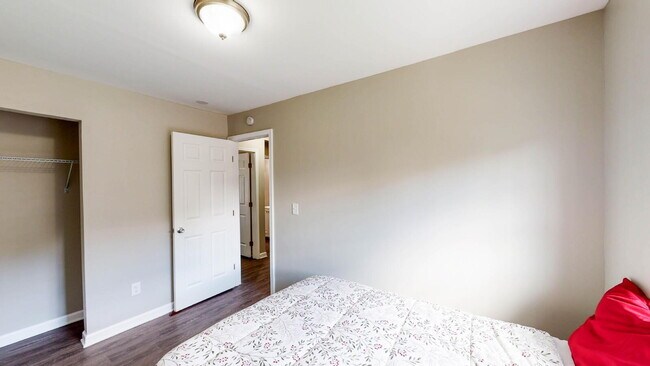 Building Photo - Thomasville Heights Home