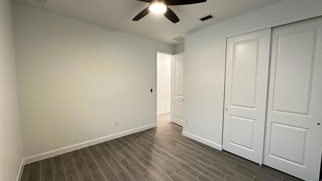 Building Photo - 10654 SW Village Pkwy
