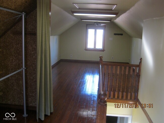 Building Photo - 5845 Brouse Ave