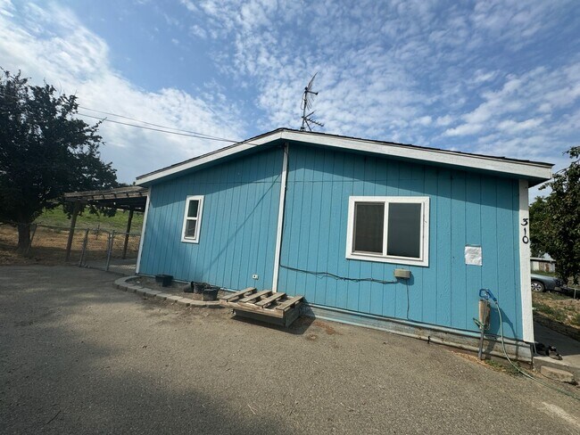 Building Photo - Non-Refundable & Security Deposit Total: $...