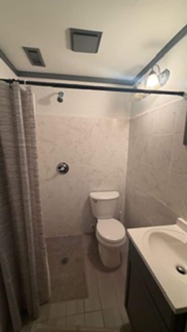 Building Photo - 3886 Farm Brook Ln