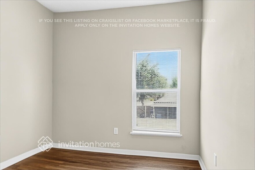 Building Photo - 4502 Stable Dr