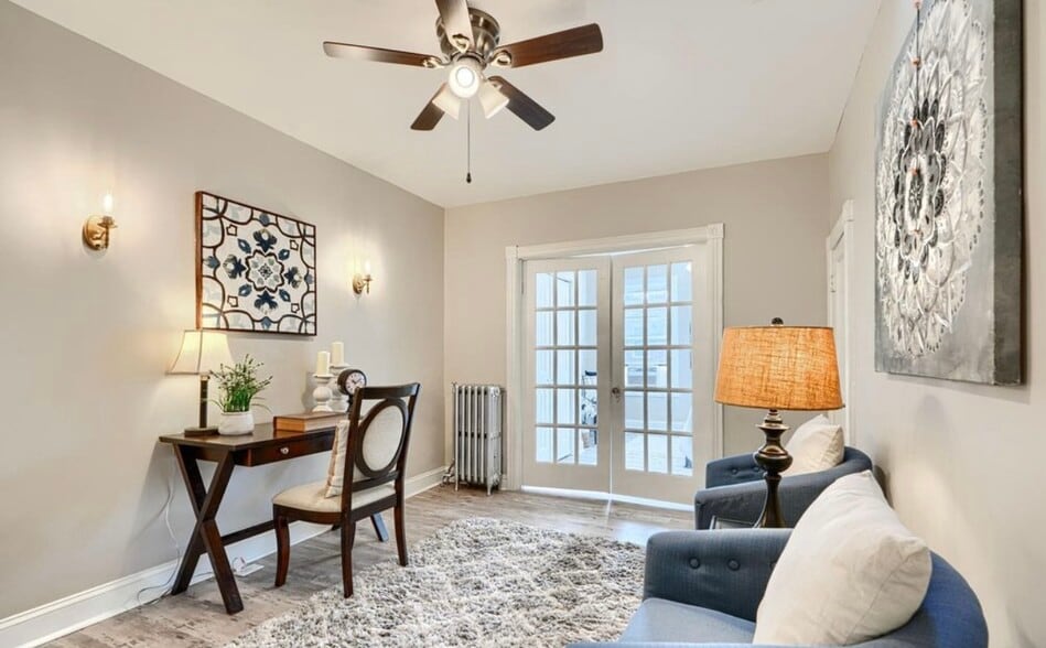 Building Photo - 627 S Eaton St