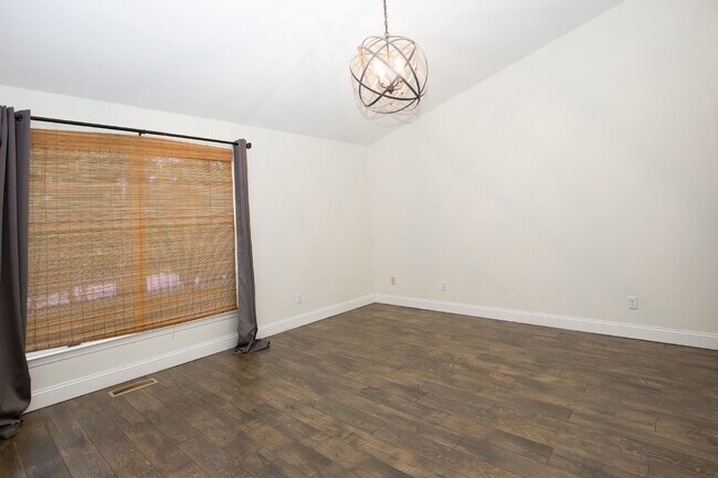 Building Photo - "3-Bedroom Home on Fox Hunt Lane in Southern Pines – Cozy Living Awaits!"