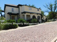 Building Photo - 1st MONTH FREE!!!  Downtown Studio Unit with Dedicated Entrance! $750/$750