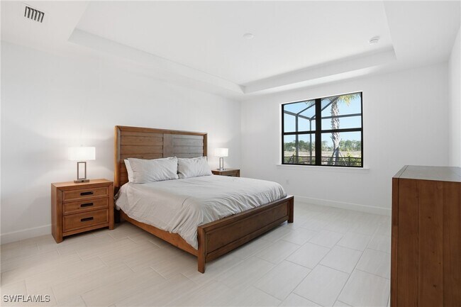 Building Photo - 1954 Fresno Ave