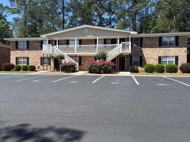 Building Photo - Wyndom Ridge Apartments