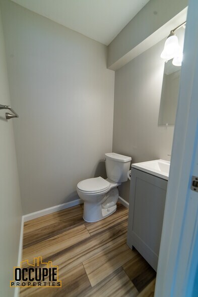 Building Photo - 3906 William Dr