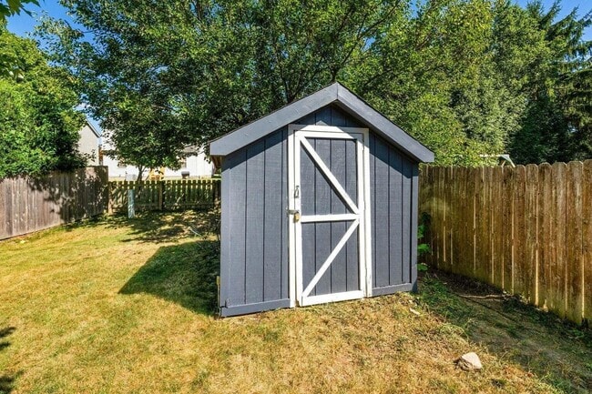 Building Photo - 1138 Devlin Ct