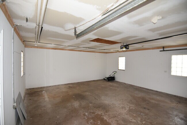 Building Photo - 8705 45th St