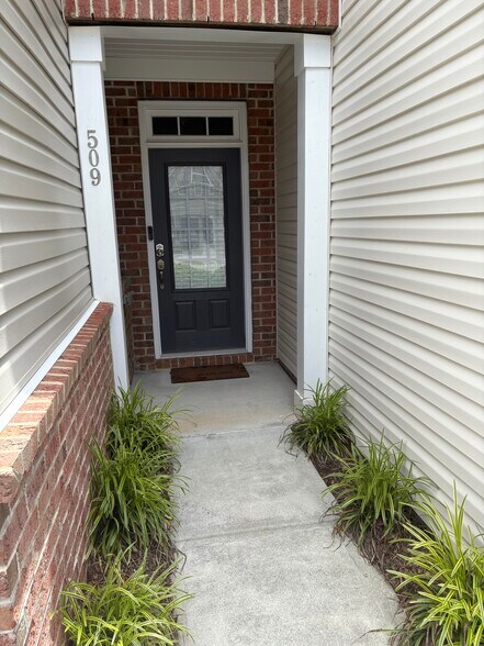 Primary Photo - 509 Durants Neck Ln