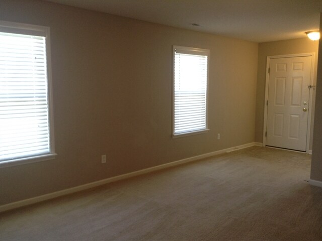 Building Photo - 10261 Sunvista Ct