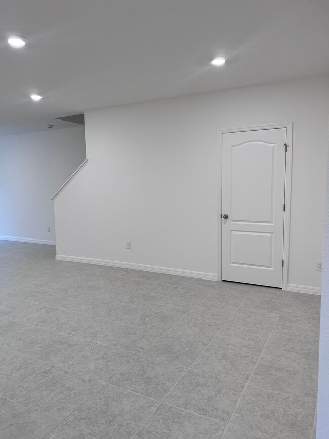 Building Photo - 3196 Penny Cove Ln