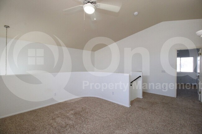 Building Photo - 16257 S 12th Pl