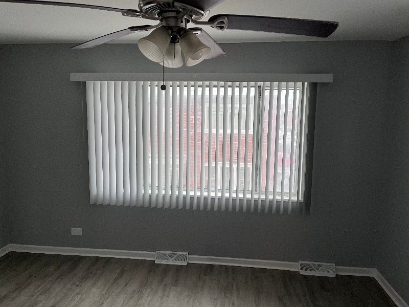 Building Photo - 5055 W Gladys Ave