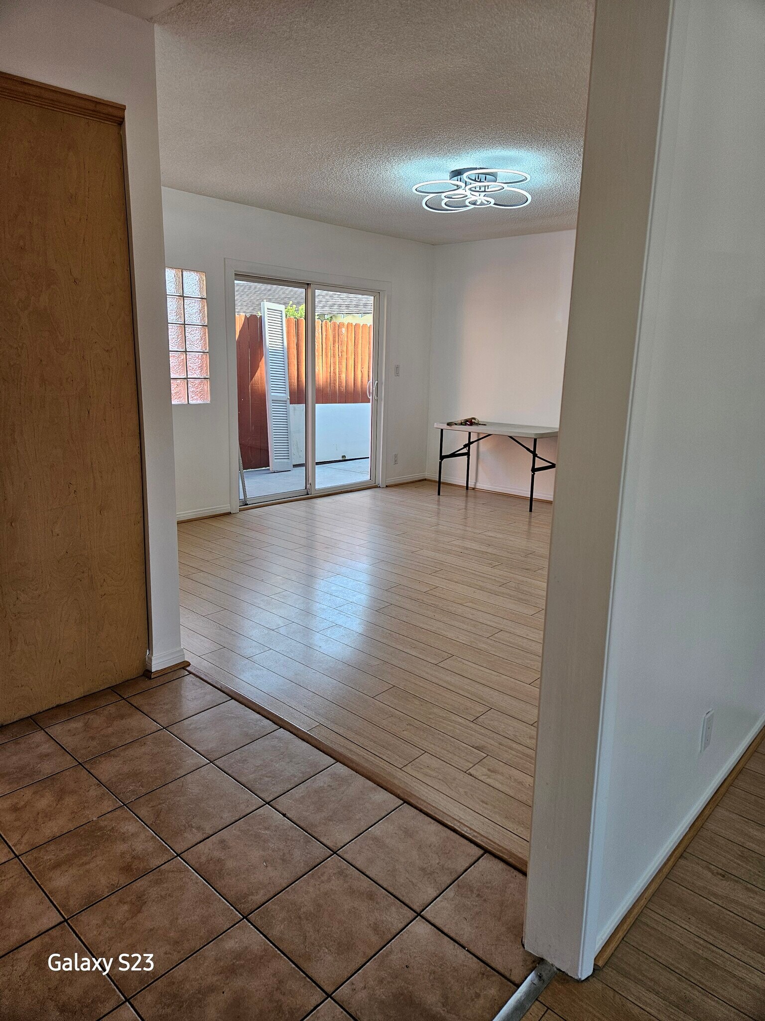 Family room as seen from main living area/front door - 1344 E Windsor Rd