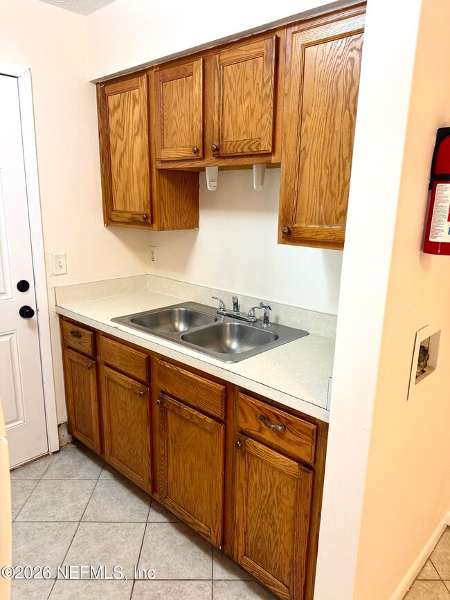 Building Photo - 3226 Rosselle St