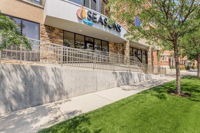 Building Photo - Seasons on City Creek