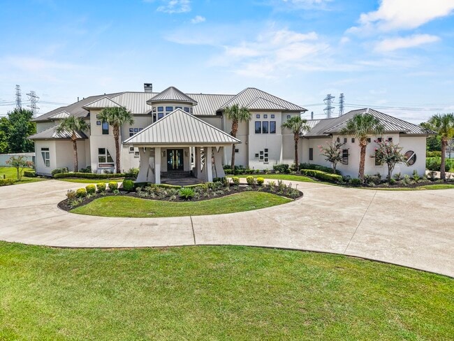 Building Photo - 4043 Maranatha Dr