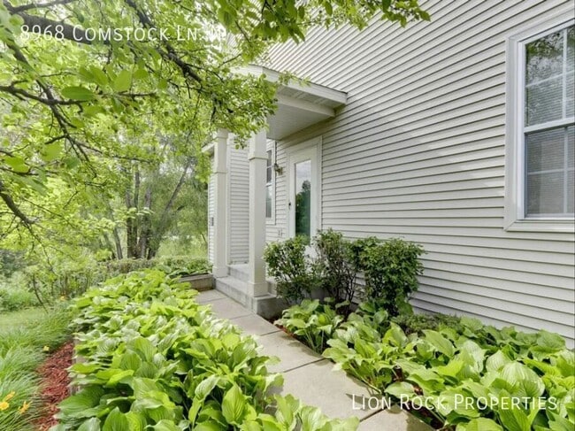 Building Photo - 8968 Comstock Ln N