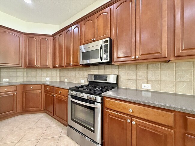 Building Photo - 15224 Kestrelrise Dr
