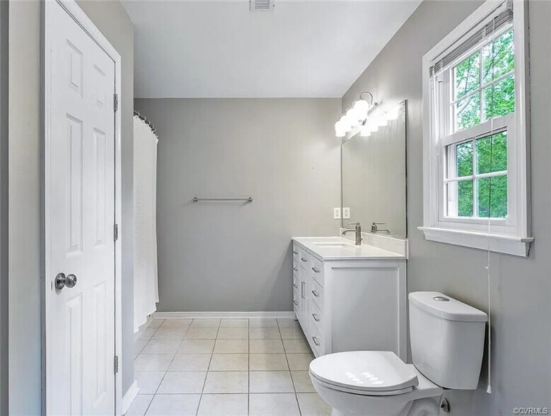 Building Photo - 8025 Secretariat Dr