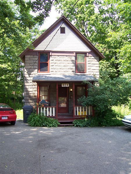 Primary Photo - 824 W Vine St