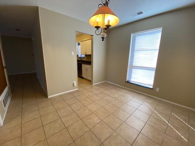 Building Photo - 500 Western Dr