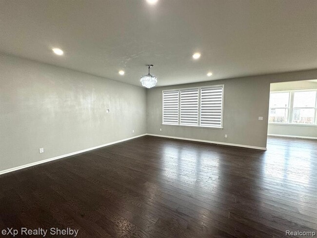 Building Photo - 49477 Hummel Dr