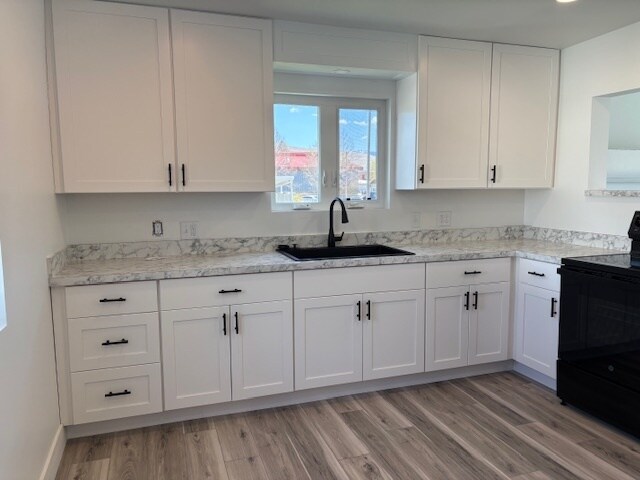 Building Photo - Newly remodeled house near the mall