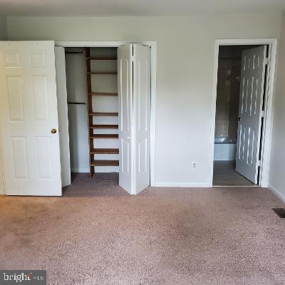 Building Photo - 1232 N Vernon St