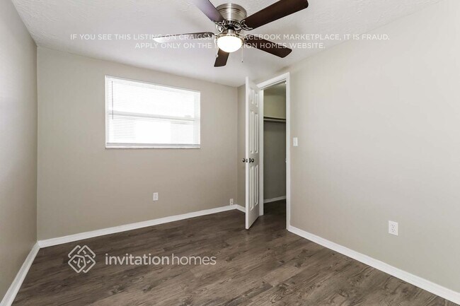 Building Photo - 3309 Seffner Dr