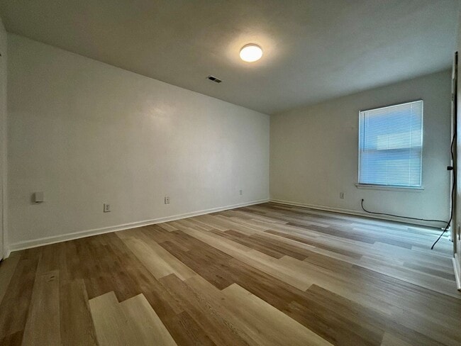 Building Photo - Wynnewood