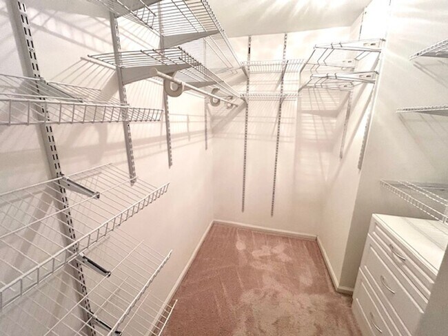 Building Photo - Prime Madison Location – Home for Rent