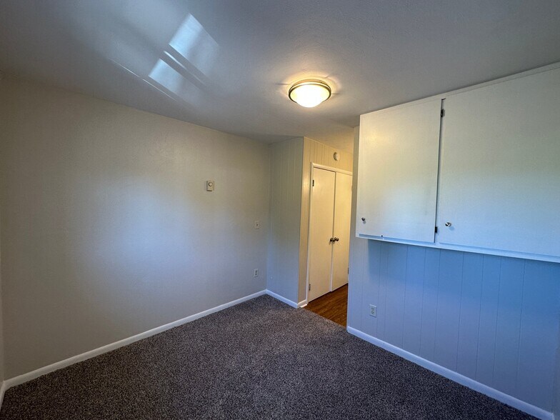 Building Photo - 6995 W 200 N