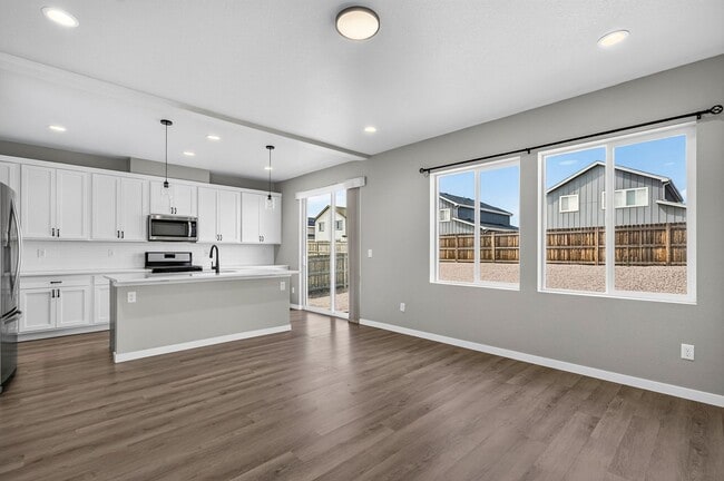 Building Photo - 466 Indian Grass St